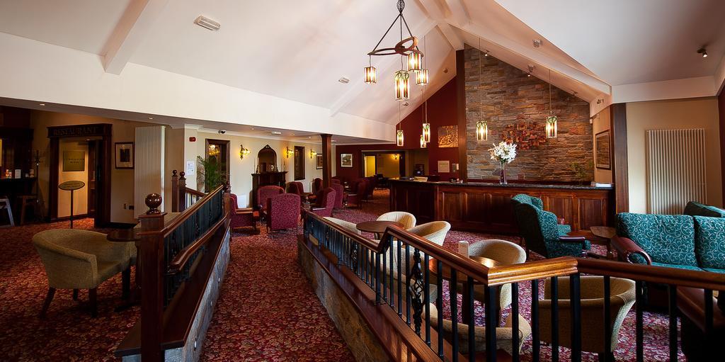 Corr'S Corner Hotel Newtownabbey Zewnętrze zdjęcie
