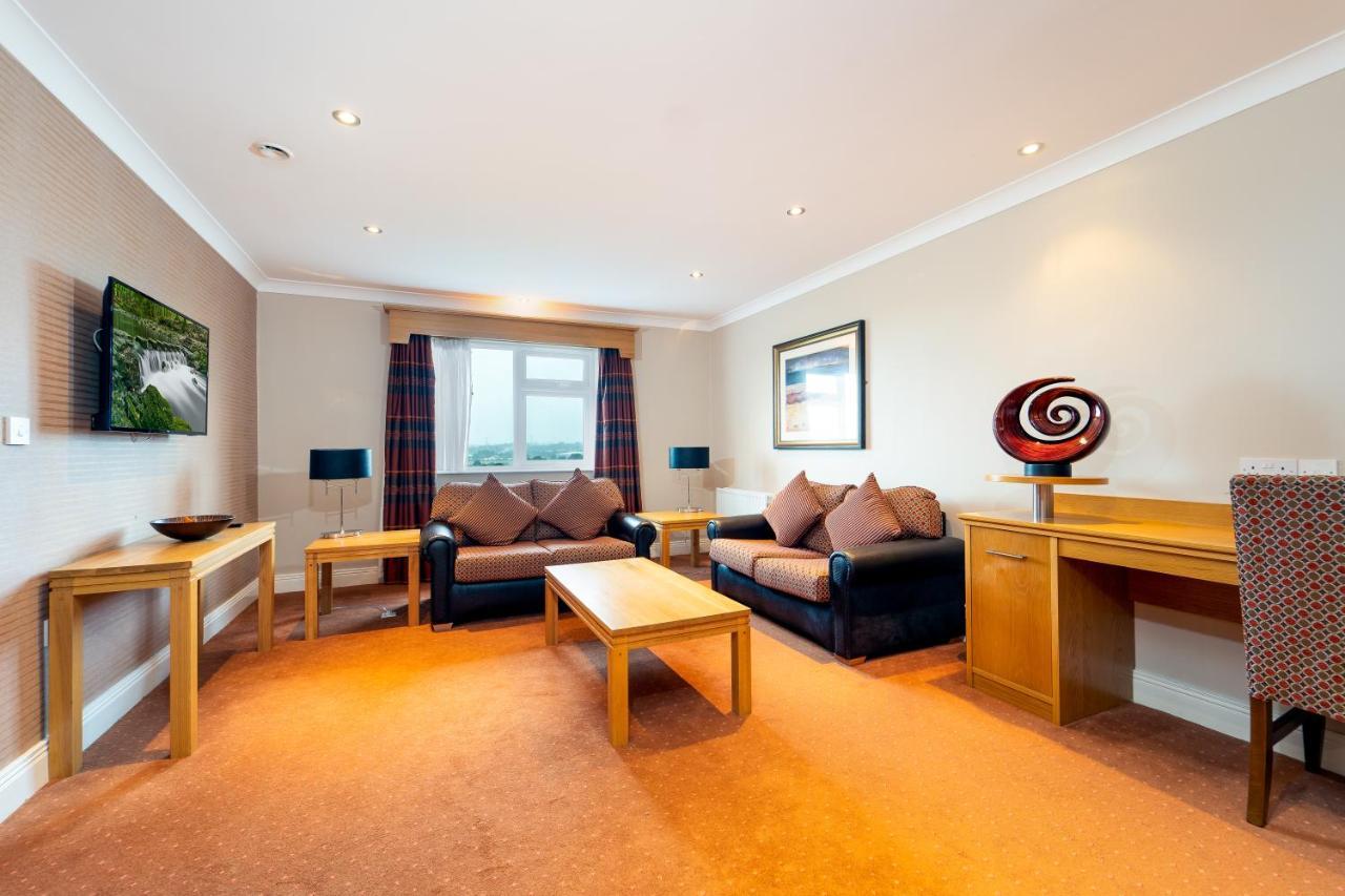 Corr'S Corner Hotel Newtownabbey Zewnętrze zdjęcie