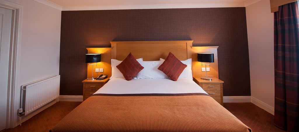 Corr'S Corner Hotel Newtownabbey Zewnętrze zdjęcie