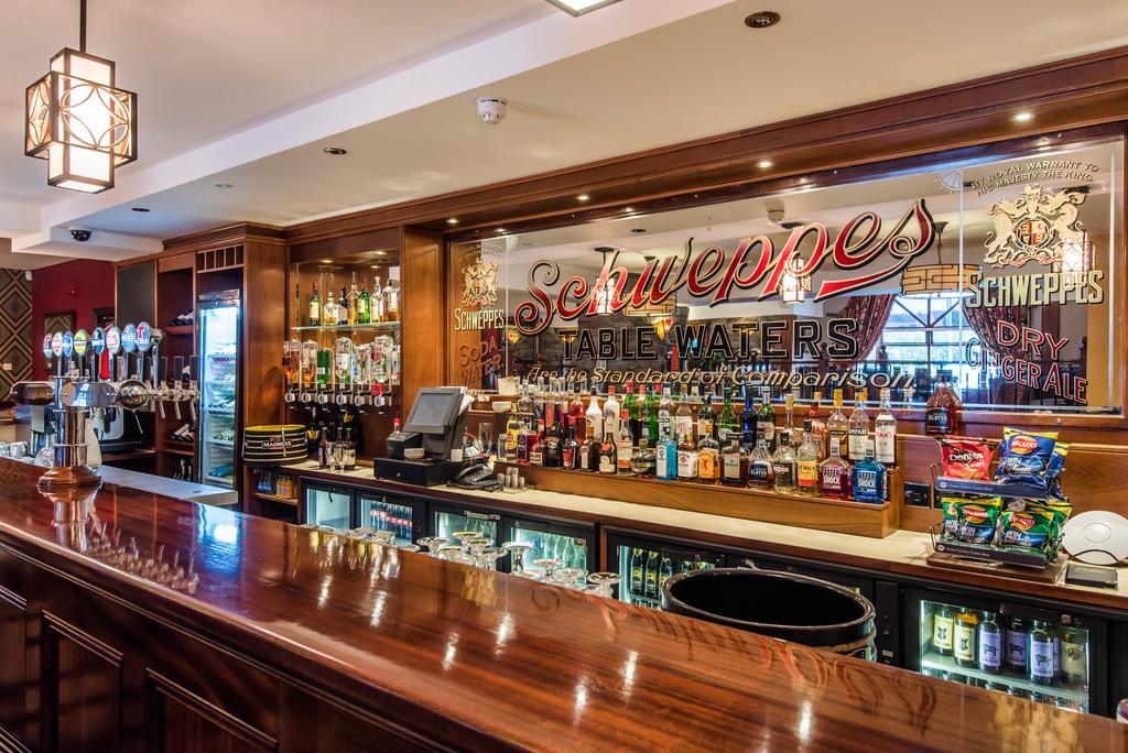 Corr'S Corner Hotel Newtownabbey Zewnętrze zdjęcie